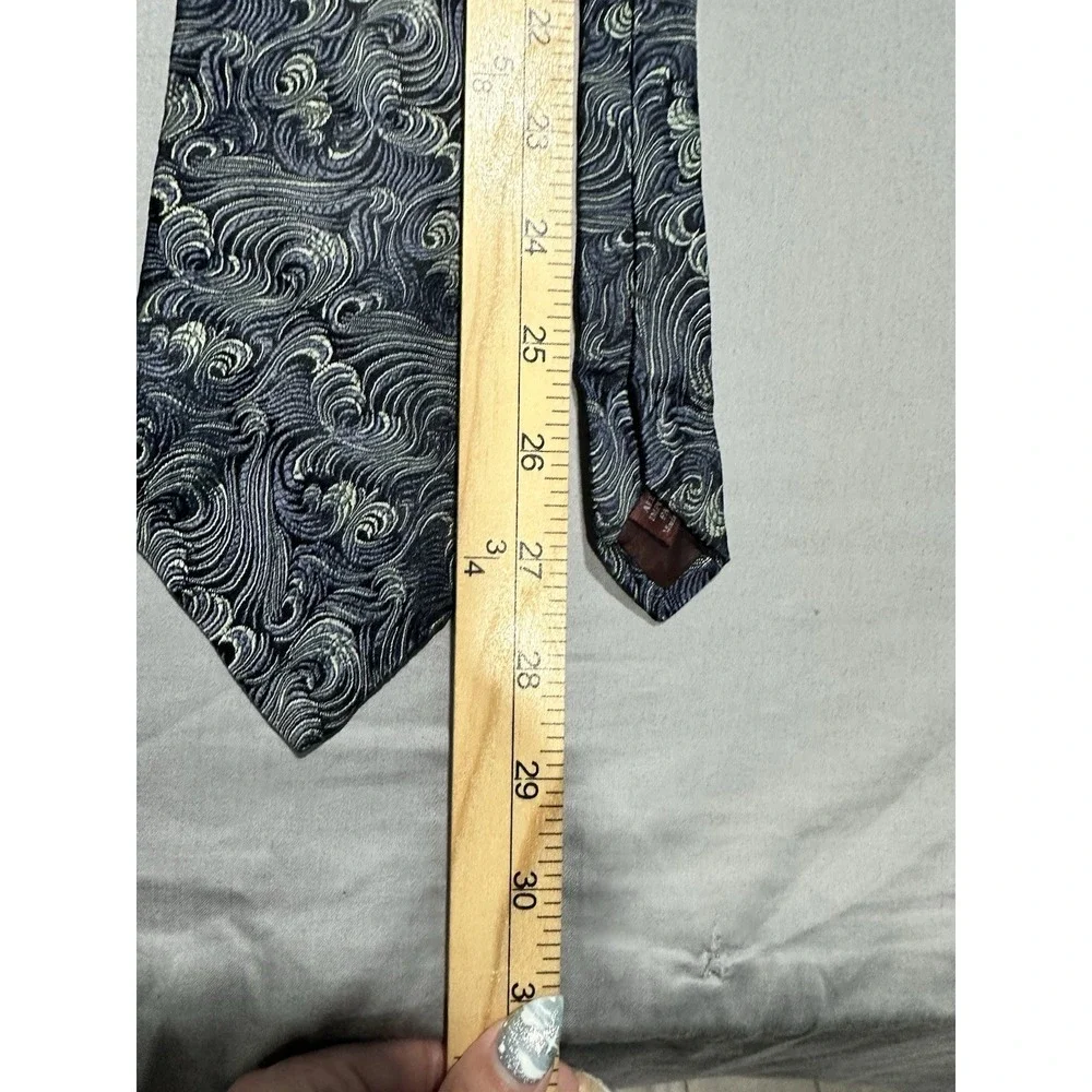 VTG Bachrach Blue Japanese Inspired Waves‎ Wind Silk Necktie